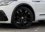 Volkswagen Tiguan 1.5 TSI 3x R-Line BlackStyle Panoramadak, Auto's, Volkswagen, 1441 kg, 15 km/l, Zwart, 4 cilinders
