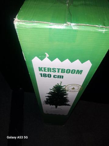 Kerstboom  180 nieuw in doos  beschikbaar voor biedingen