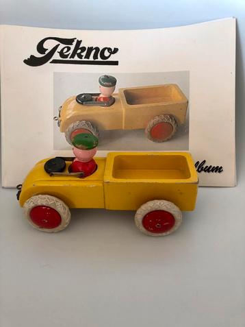 Zeldzame Houten Tekno auto 50 e jaren Denmark beschikbaar voor biedingen