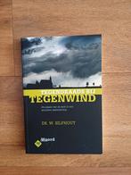 W. Silfhout - Tegendraads bij tegenwind. Nieuwstaat, Christendom | Protestants, Ophalen of Verzenden, Zo goed als nieuw, W. Silfhout