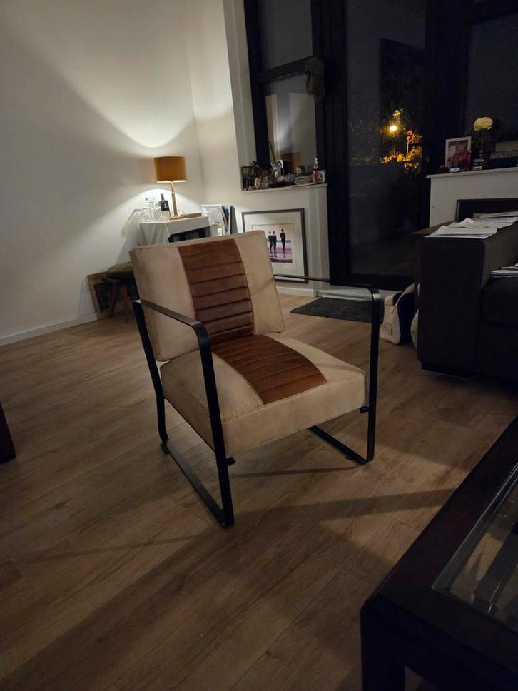 Stijlvolle Rookstoel met Lederen Accenten, Huis en Inrichting, Fauteuils, Ophalen of Verzenden