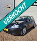 Volkswagen Golf 1.6 FSI Optive Airco Nwe APK NAP, Voorwielaandrijving, Gebruikt, 4 cilinders, Zwart