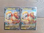 Dragonite v 2x, Hobby en Vrije tijd, Verzamelkaartspellen | Pokémon, Ophalen of Verzenden