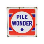 Frans Emaille Reclame Bord Pile Wonder Jaren 50 Mancave 43x4, Ophalen of Verzenden, Gebruikt, Reclamebord