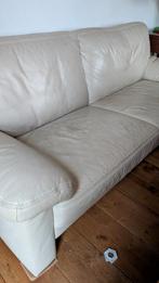 Lederen bankstel en stoel - Duurzaam en comfortabel, Huis en Inrichting, Banken | Bankstellen, Ophalen, Gebruikt, Driepersoons