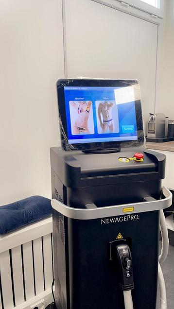 Diode ICE Triplewave laser -lease v.a. €249,- p/m NewAgePro. beschikbaar voor biedingen