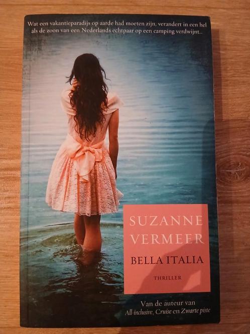 Suzanne Vermeer - Bella Italia, Boeken, Thrillers, Zo goed als nieuw, Nederland, Ophalen