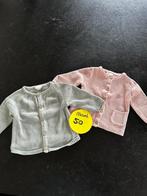 Set van 2 Newborn vestjes van prenatal, Kinderen en Baby's, Babykleding | Maat 50, Zo goed als nieuw, Prenatal, Truitje of Vestje