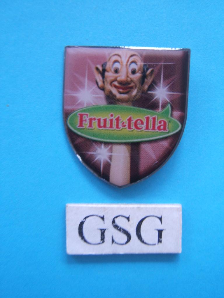 Fruittella Langnek nr. EPP033-02, Verzamelen, Efteling, Ophalen, Zo goed als nieuw, Button of Speldje