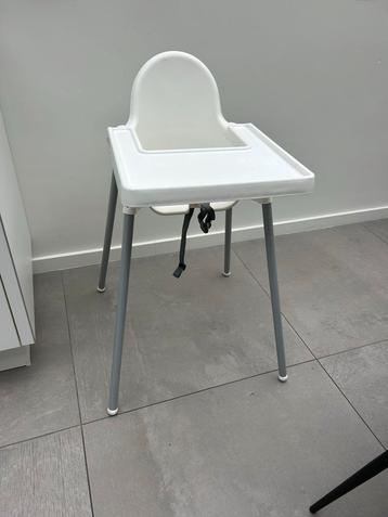 Ikea antilope Witte kinderstoel met tafelblad beschikbaar voor biedingen