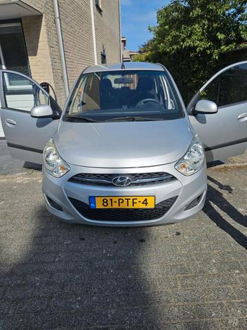 Hyundai i10 1.25 I 5DR 2011 Grijs beschikbaar voor biedingen