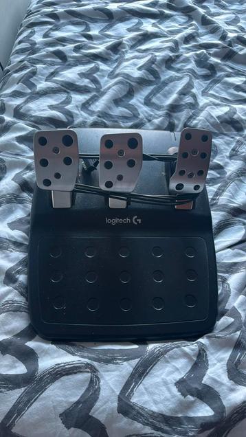 Logitech G29 + Schakelpook beschikbaar voor biedingen