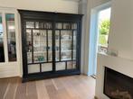 Grote zwart/witte buffet vitrine kast met schuifdeuren, Huis en Inrichting, Kasten | Buffetkasten, Ophalen, Met deur(en), 200 cm of meer