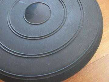 Zwarte wiebelkussen beschikbaar voor biedingen