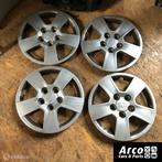 Kia Venga Wieldoppen Set 15 Inch, Gebruikt, Ophalen of Verzenden