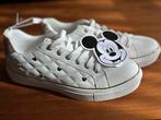 Nieuwe sneakers maat 40 Mickey Mouse wit/goud, Wit, Nieuw, Ophalen of Verzenden, Sneakers of Gympen