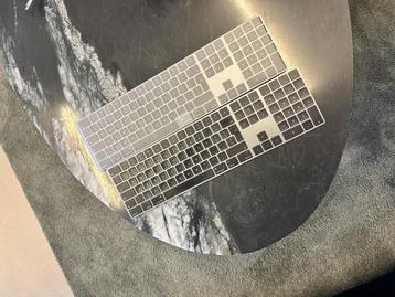 12x Apple Magic Keyboard - Zwart 12 voor €900 beschikbaar voor biedingen