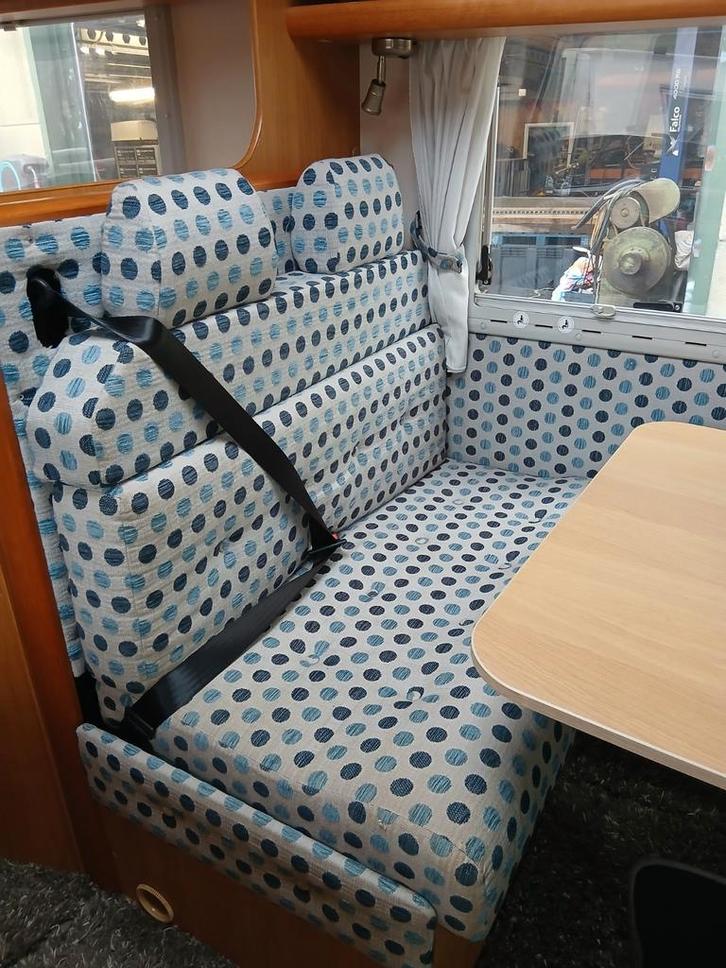 Camper bank met gordels en uitschuif voor bed, Caravans en Kamperen, Camper-accessoires, Zo goed als nieuw, Ophalen