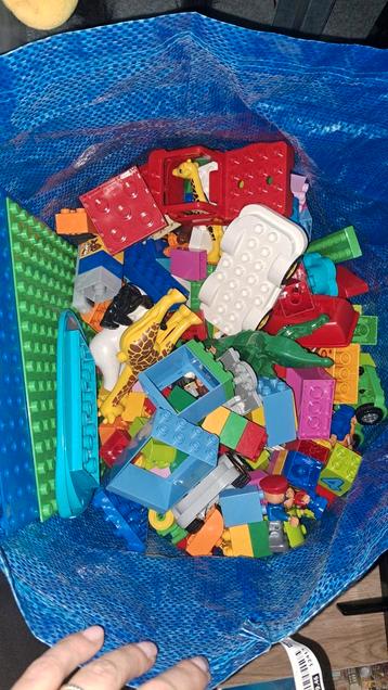 Grote zak Duplo - Dieren, treinen, auto's! beschikbaar voor biedingen
