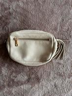 Beige leren schoudertasje met franjes, Ophalen of Verzenden, Zo goed als nieuw, Beige, Schoudertasje