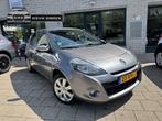 Renault Clio 1.2 Night & Day Distributie VV Navi NAP, Voorwielaandrijving, Euro 5, Gebruikt, 4 cilinders