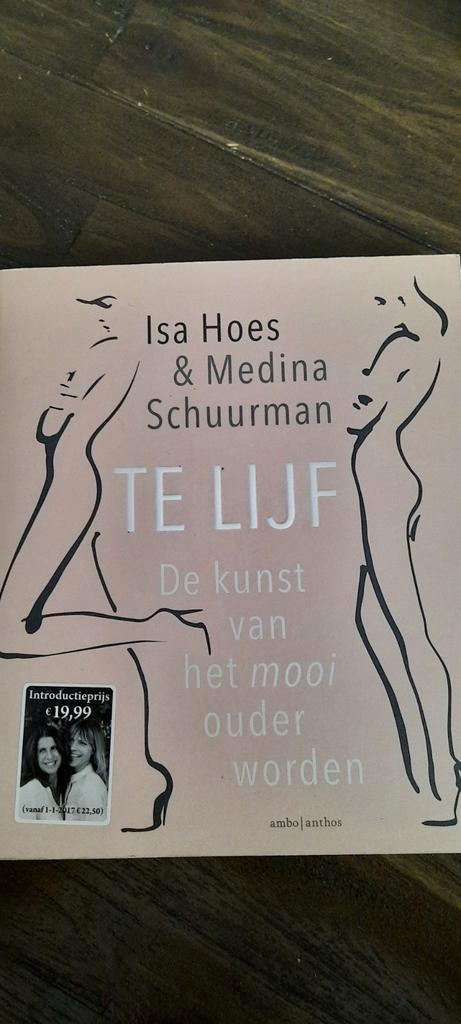 Isa Hoes - Te lijf, Boeken, Mode, Zo goed als nieuw, Mode algemeen, Ophalen of Verzenden