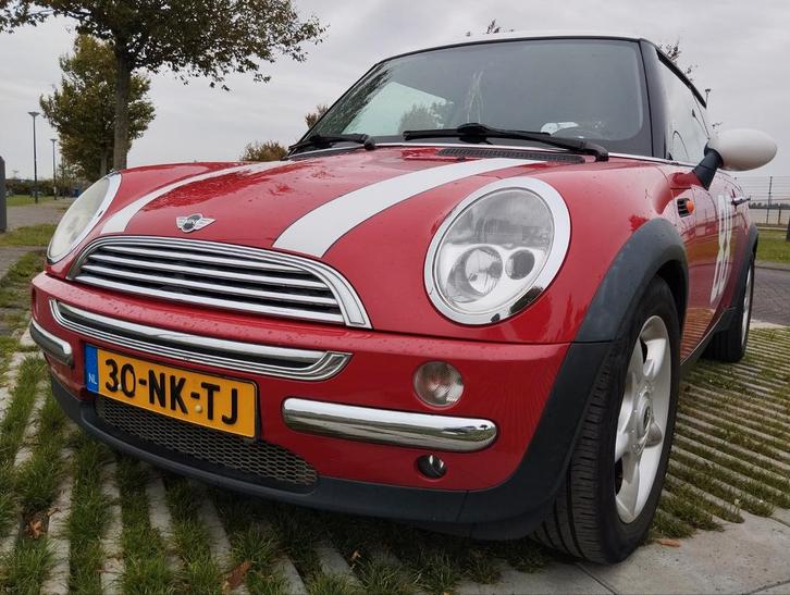 Mini Cooper 1.6 85kW 2003, Auto's, Mini, Particulier, Cooper, Airbags, Bluetooth, Boordcomputer, Cruise Control, Elektrische buitenspiegels