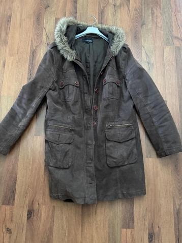 Suède leren dames winterjas maat 44 beschikbaar voor biedingen