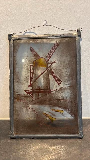 Glas in lood molen beschikbaar voor biedingen
