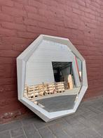 Vintage witte houten spiegel met gacet geslepen glas., Huis en Inrichting, Woonaccessoires | Spiegels, Ophalen of Verzenden