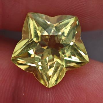 Limoen kwarts 7.44 karaat - Edelstenen beschikbaar voor biedingen