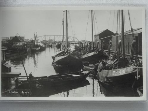 THOLEN    Haven  met vissersschepen, Verzamelen, Ansichtkaarten | Nederland, Ongelopen, Zeeland, 1940 tot 1960, Verzenden