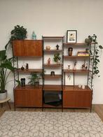Mooie vintage wandmeubel van designer WHB teak, Huis en Inrichting, Kasten | Wandmeubels, 150 tot 200 cm, Ophalen of Verzenden