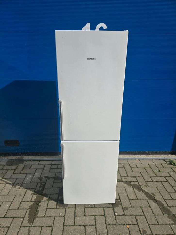 Keurige ruime Siemens koelvriescombinatie! Garantie! Witgood, Witgoed en Apparatuur, Koelkasten en IJskasten, Zo goed als nieuw