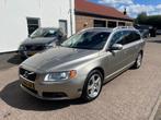 Volvo V70 2.5T Momentum Xenon Stoelverwarming Trekhaak, 232 pk, Bruin, 2521 cc, 1567 kg