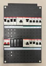 ABB groepenkast gebruikt 1-fase met 12 groepen, Doe-het-zelf en Verbouw, Elektra en Kabels, Gebruikt, Ophalen of Verzenden, Info@mena-elektrotechniek.nl