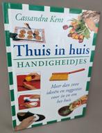 Boek Thuis in huis - Handigheidjes - Cassandra Kent, Ophalen of Verzenden, Gelezen, Klussen