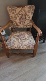 Antiek laag stoeltje met bloemmotief, Ophalen of Verzenden