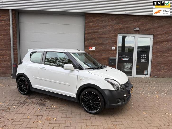 Suzuki Swift 1.3 Bandit|AIRCO|NIEUWE APK|APPLE CARPLAY, Auto's, Suzuki, Bedrijf, Te koop, Swift, ABS, Airbags, Airconditioning