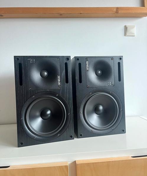 Genelec 1031A 8” Studio Monitor Speakers 8050A 8040A, Audio, Tv en Foto, Luidsprekers, Gebruikt, Front, Rear of Stereo speakers