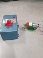 Vintage temsi meccano motor met Trafo, Antiek en Kunst, Antiek | Speelgoed, Ophalen of Verzenden