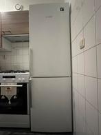Te Koop Koelkast + vriezer Bosch, Witgoed en Apparatuur, Koelkasten en IJskasten, Ophalen, 200 liter of meer, 160 cm of meer, Zo goed als nieuw