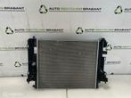 Radiateur Renault Twingo 3 ORIGINEEL 214105514R, Gebruikt, Renault, Ophalen of Verzenden, Renault