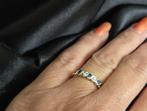 Gouden Vintage ring met witte topaas en saffier. 2025/512, Sieraden, Tassen en Uiterlijk, Ringen, Blauw, ., Ophalen of Verzenden
