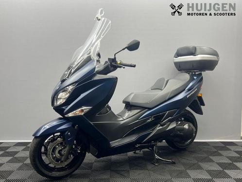 SUZUKI AN 400 BURGMAN (bj 2019), Motoren, Motoren | Suzuki, Bedrijf, Scooter, 12 t/m 35 kW