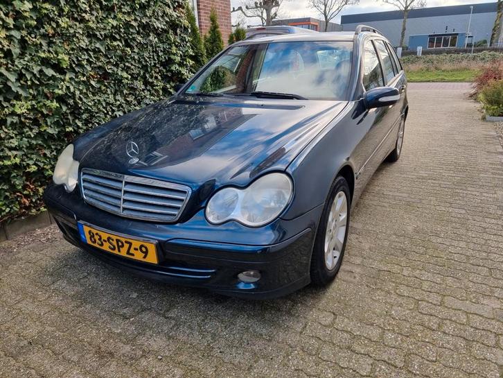 Mercedes-Benz C-Klasse 1.8 C180 Kompr Combi 2004 Zwart, Auto's, Mercedes-Benz, Particulier, C-Klasse, Benzine, Euro 4, D, Stationwagon