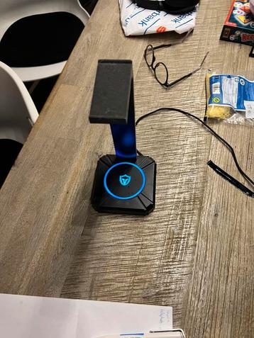 Battletron Koptelefoon Standaard RGB beschikbaar voor biedingen