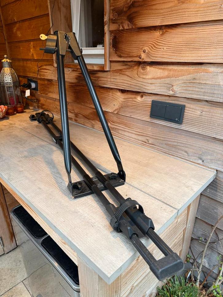 Thule / Volvo Fietsdrager, Auto diversen, Fietsendragers, Gebruikt, Dakdrager, 1 fiets, Ophalen