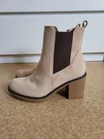 Beige enkel laarsjes maat 39, Kleding | Dames, Schoenen, Nieuw, Beige, Ophalen of Verzenden