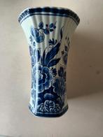 Delft Holland Handwerk aardewerk bloemenvaas 441 14 cm hoog, Antiek en Kunst, Antiek | Keramiek en Aardewerk, Ophalen of Verzenden